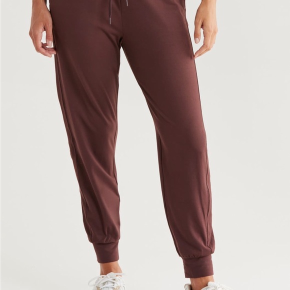 Zella Pants - Zella Women's Burgundy Jogger Pants